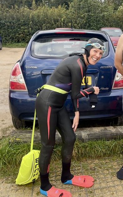 I borrowed my sisters wild water swim gear. I laughed so much I could hardly swim. Until the 13.5 degree cold water kicked in. #wellbeing ⁦@SwimWildUK ⁩