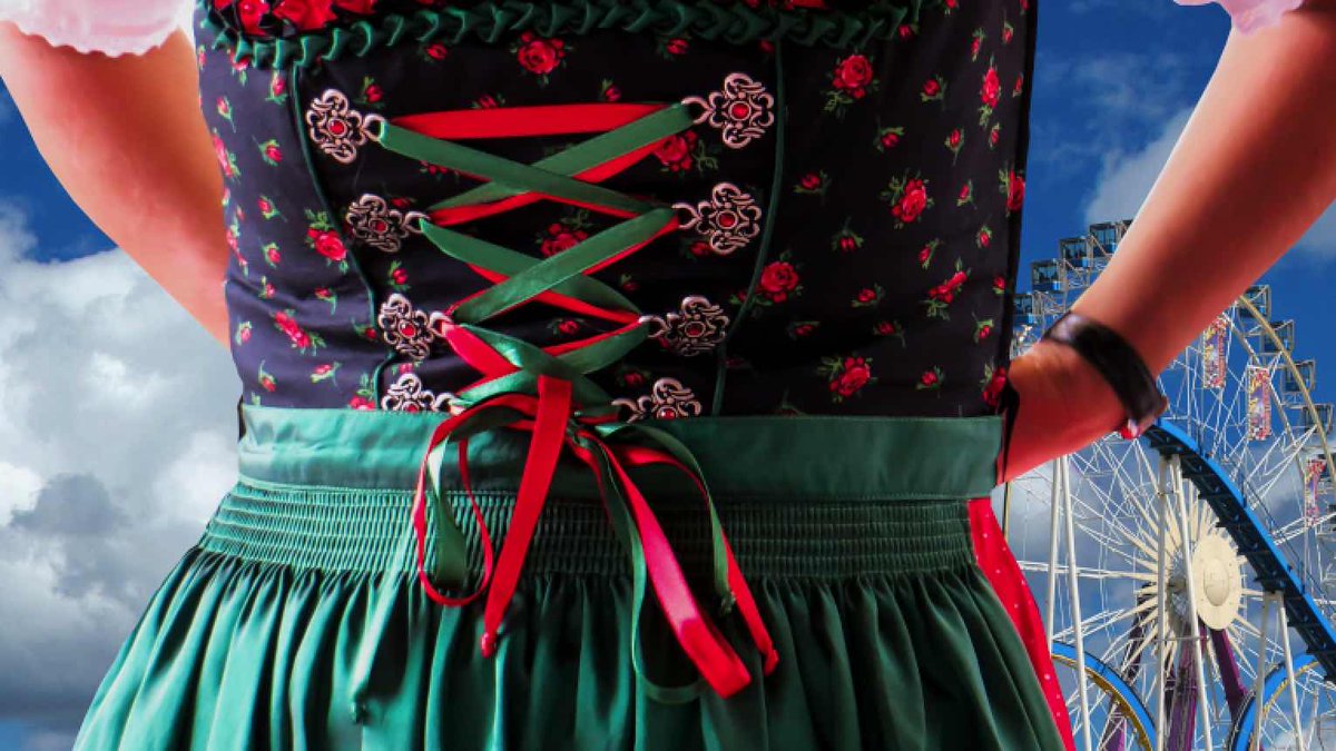 Das #Dirndl – Alpencharme pur

Ob auf dem Volksfest oder zu einer Familienfeier sehen im Dirndl Damen jedes Alters einfach fesch aus. Und wenn es dann abends etwas kühl wird, bringt ein Trachtentuch gute Dienste. Es gibt einen Grund, warum diese...

frauenseite.ch/frauenseite/li…