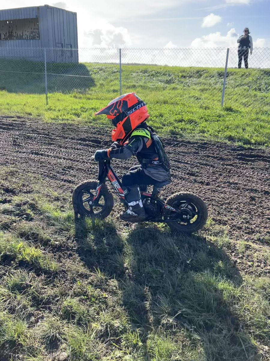 Pembrey Motocross tweet media