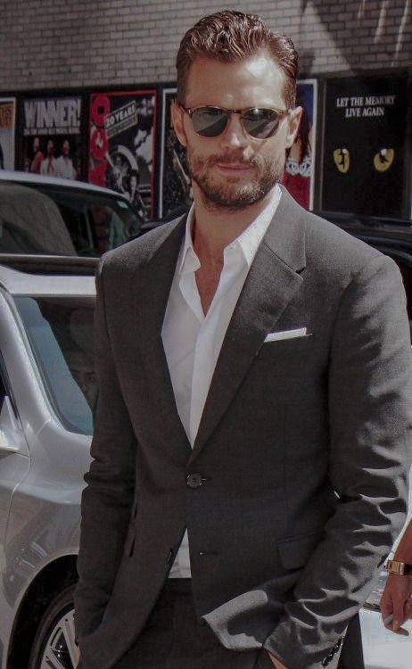 ᅠᅠ
ᅠᅠ
ᅠᅠᅠ     𝘐𝘵'𝘴 𝘢𝘭𝘭 𝘢𝘣𝘰𝘶𝘵 𝘵𝘩𝘦 𝙜𝙧𝙚𝙮.

                        #𝐁𝐄𝐄𝐏𝐀𝐑𝐓𝐘