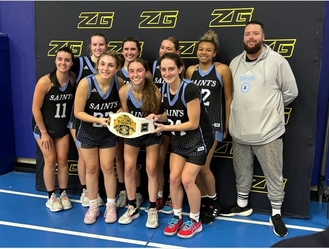 SNHSaints's tweet photo. Great weekend for our Varsity Girls going 3-0 @ZeroGravityBB Battle for the belt taking home the championship 🏆. 3 huge wins over 3 very strong teams. 
G1 75-64 vs RIBC
G2 53-40 vs Honey Badgers 
G3 70-64 vs Rivals White https://t.co/Ko1bF8KOBV