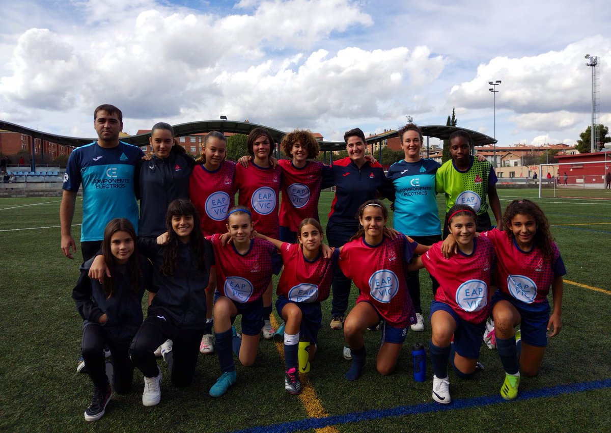 OARVic's tweet photo. ⚽️ INFANTIL Femení B: OAR Vic 6-1 @cftorello 

🔵🔴 #SócdelOAR #oarvic #SegonaG7 https://t.co/dtPI4iaocq