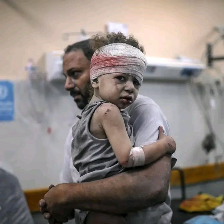 YArgueso's tweet photo. 🗣️ Desde #Cuba 🇨🇺 #FreePalestine 🇪🇭

🎶...resucitarán de las matanzas, volverán a respirar aún en los genocidios, reencarnaran en otros niños la infancia masacrada en Palestina...🎶

#AlahVidaPalestina 🇪🇭 #TodosSomosPalestina 🇪🇭 #SomosPalestina #CubaPorLaPaz 🇨🇺 https://t.co/B1XtYnDgq3