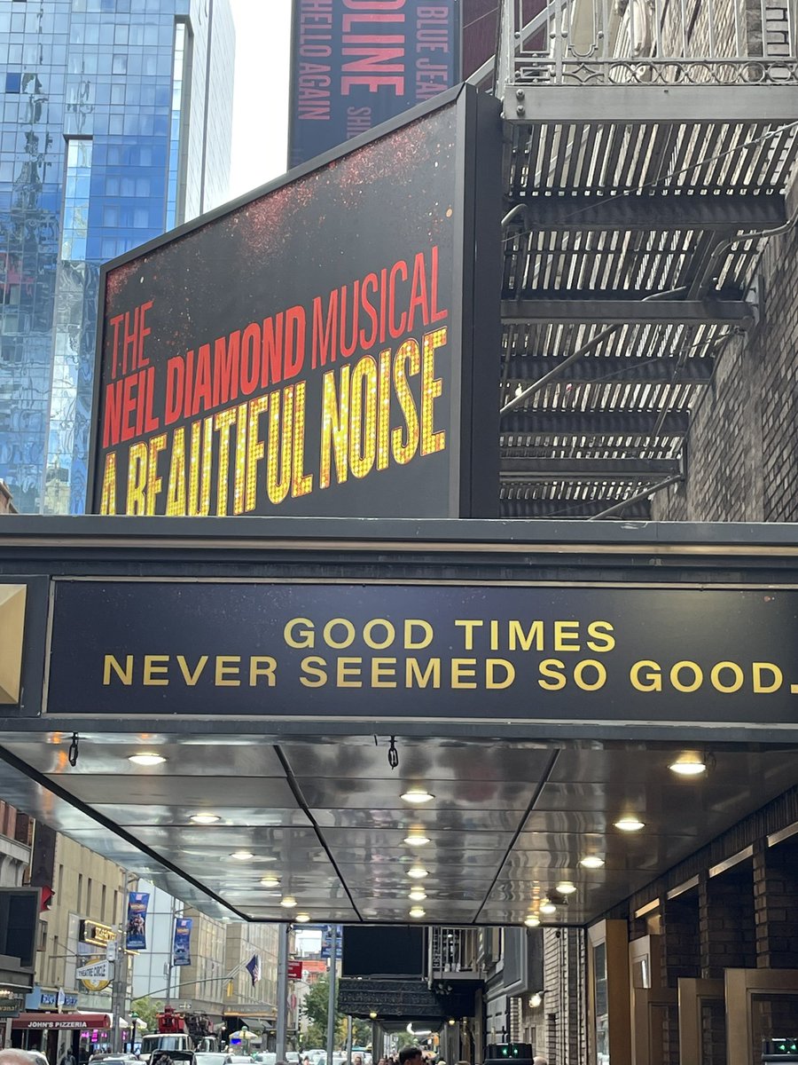 Went to see this today in NYC in honor of my mom who was a huge Neil Diamond fan and passed away a year ago tomorrow. It had me in tears a few times, knowing how much my
Mom would've loved this. #lovemymom #neildiamond #Broadway #Abeautifulnoise