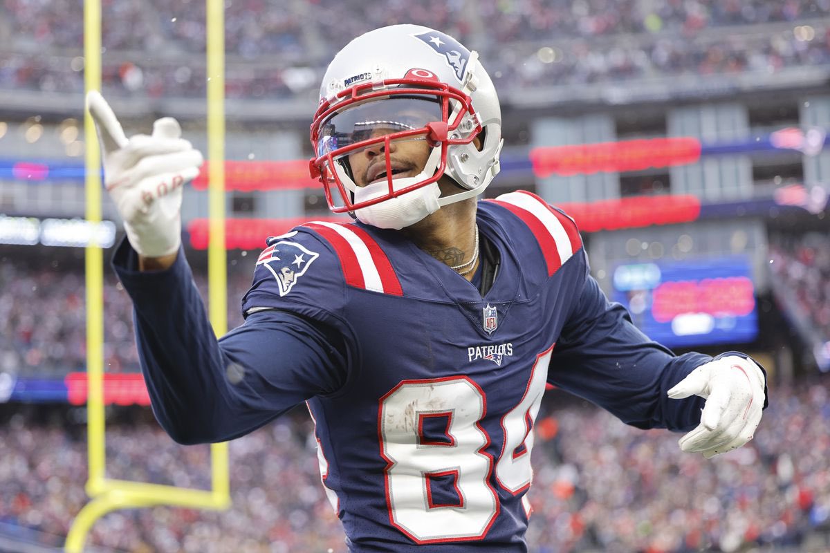 Patriots beat the Bills 29-25. Big time upset! New England is now 2-5 on the year. 

How’s everyone feeling now?