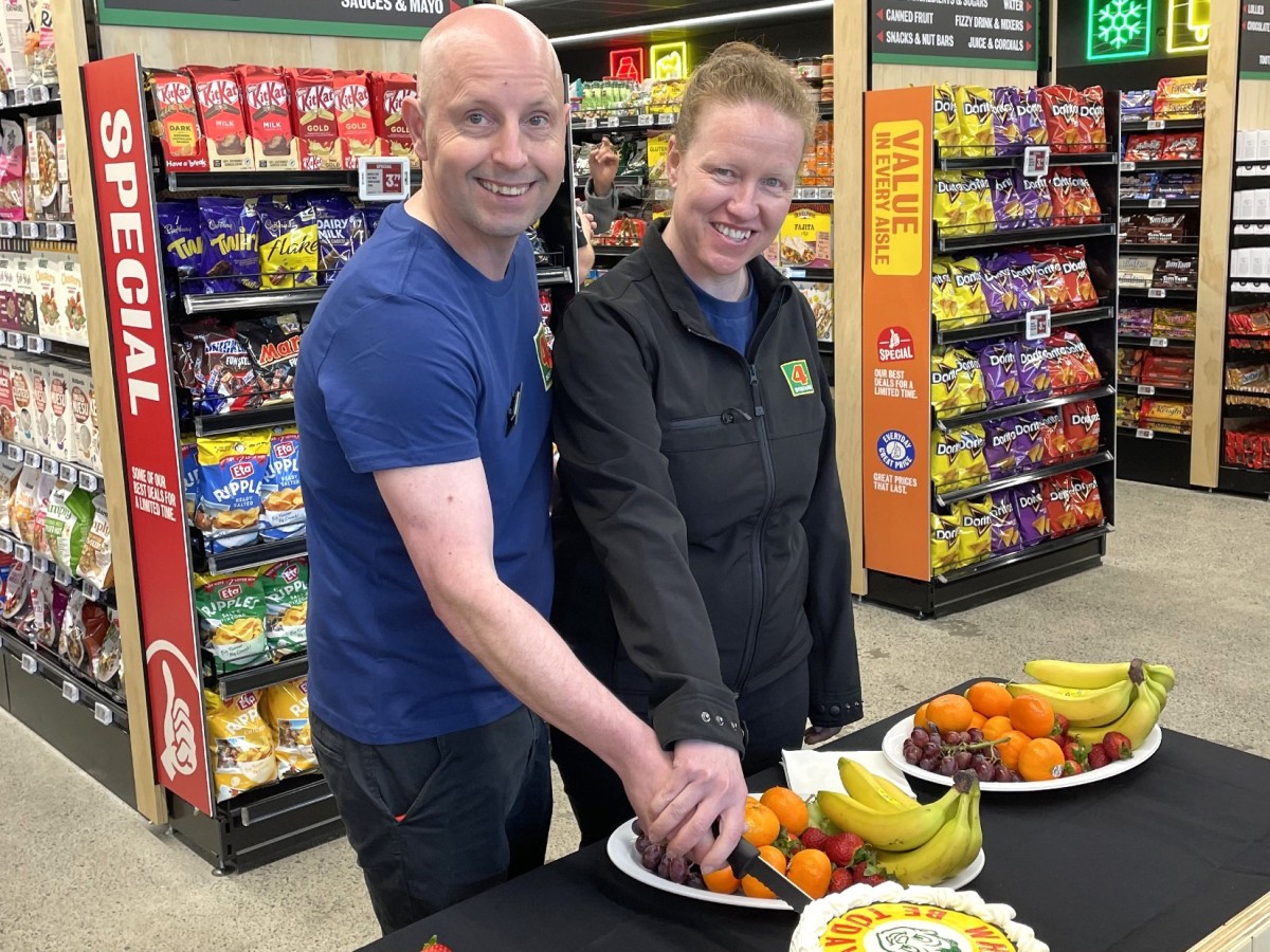 The convenient new grocery shopping experience in the main street of Mount Maunganui for visitors and residents, just in time for summer. Read the full story: hubs.li/Q026chQt0

#foursquare #mtmaunganui #supermarket #newzealand #fmcg #fmcgbiznz