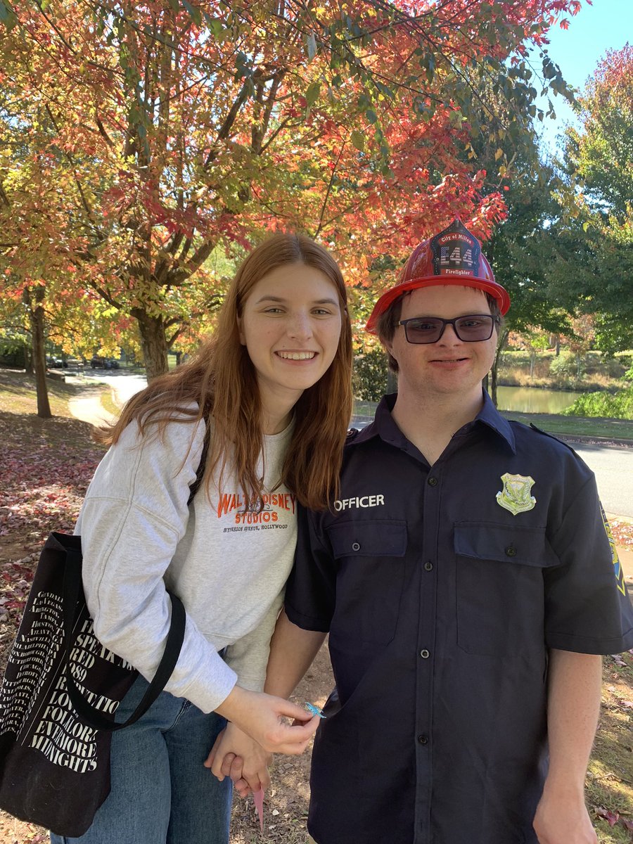 Fun fall day out at the <a href="/cityofmiltonga/">City of Milton</a> <a href="/MiltonFire30004/">City of Milton GA FD</a> Halloweenfest and Trunk or Treat today with his BFF.  Jacob started out as a policeman but converted to a fireman! 🎃 👮‍♂️ 👨‍🚒  🚒 💛 🍂 😊