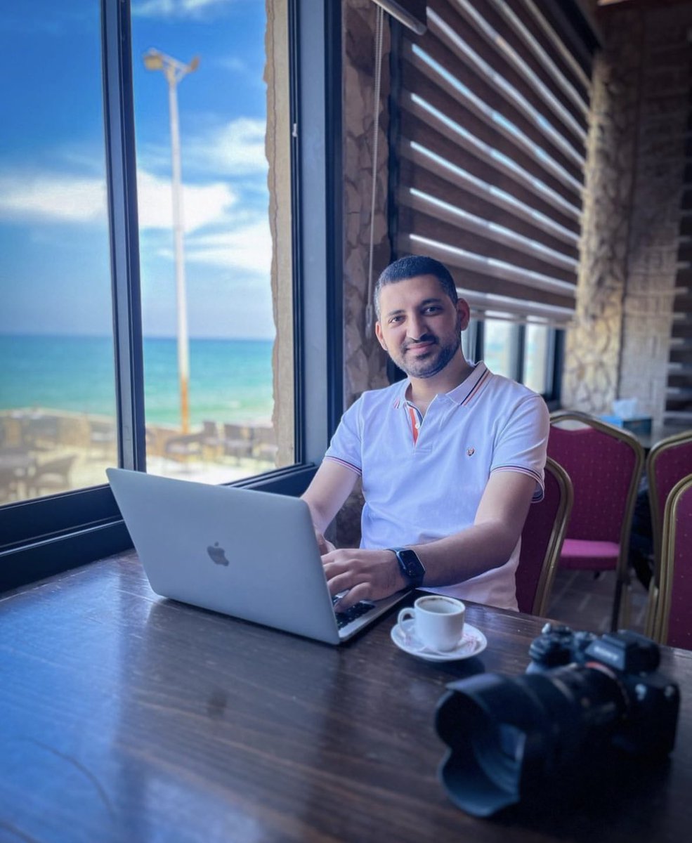 CerfiaFR's tweet photo. 🇵🇸🇮🇱 FLASH | Le journaliste et fixeur de Radio France, Roshdi Sarraj, 31 ans, est mort dans un bombardement israélien sur #Gaza. https://t.co/9NB2Os51vw