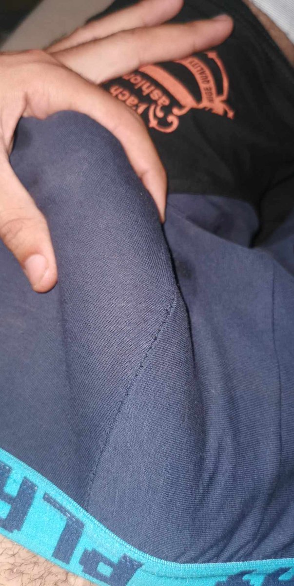 mdh1453309's tweet photo. اشتي زوجين متحررين من اب 
او ديوث 
او بنت  
او سالب
اهم شيء الجديه والثقه
وبدفع كاااش
عندي مكان بيت او سياره كله متوفر 
#اب #سالب_اب #بنت_اب #فحل 
#متحرر https://t.co/5lr0BkEV5J