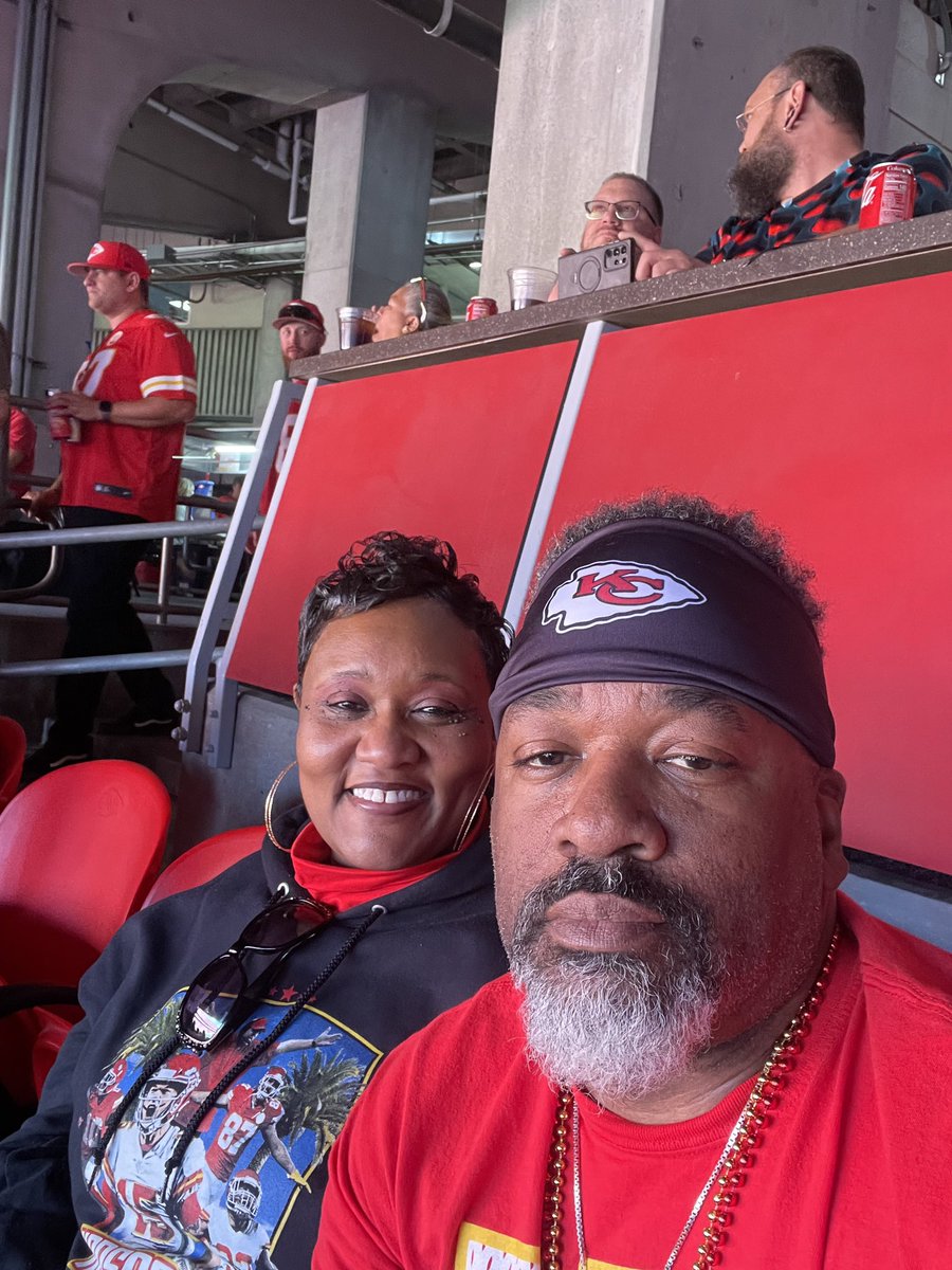 Blkbillionaire's tweet photo. #ChiefsKingdom https://t.co/myoJ3G3uvM