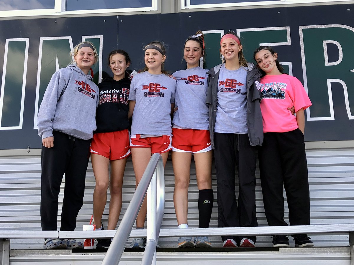 LadyGeneralsXC's tweet photo. The Lady Generals Middle School team finished 5th at the Middle School State Meet Division 2 Good Race. https://t.co/1nIPVnmlms