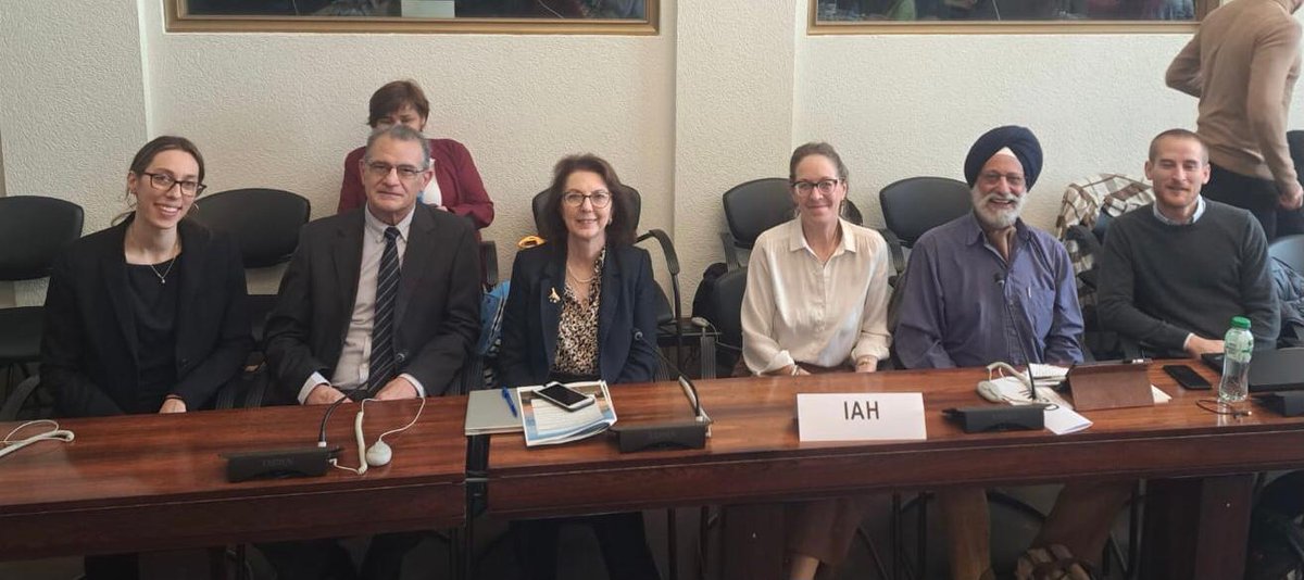 #ConjunctiveWaterManagement is acknowledged as key to peace and security through transboundary cooperation at <a href="/UNECE_Water/">Water Convention & Protocol on Water and Health</a> Global Workshop lnkd.in/ecaD6e6B
<a href="/unescoWATER/">unescoWATER</a> <a href="/iahgroundwater/">IAHgroundwater</a> <a href="/UNIGRAC/">IGRAC</a> @WaterCycleInnovation <a href="/SHydrogeology/">Sustainable Solutions in Practical Hydrogeology</a> <a href="/ProyectoCeReGAS/">Centro para la Gestión de Aguas Subterráneas</a> <a href="/UNESCWA/">ESCWA</a> <a href="/iaeaorg/">IAEA - International Atomic Energy Agency ⚛️</a>