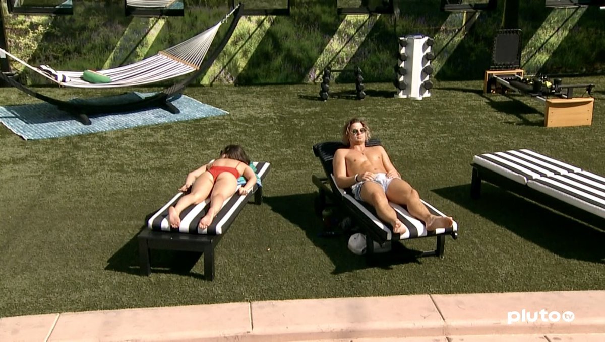 keshi926's tweet photo. The BBQ is getting started🔥
#BB25 #BBLF #BBbbq https://t.co/RZgAVeJ3T3
