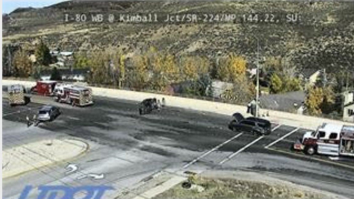 SLCScanner's tweet photo. #FatalRollover Man ejected, killed in Summit County collision https://t.co/yTKObZhTRt via @GephardtDaily https://t.co/8ePx7jNAdX