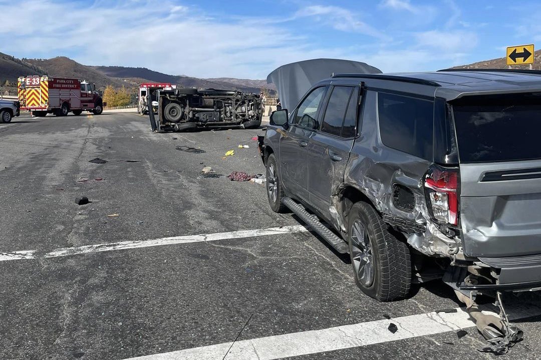SLCScanner's tweet photo. #FatalRollover Man ejected, killed in Summit County collision https://t.co/yTKObZhTRt via @GephardtDaily https://t.co/8ePx7jNAdX