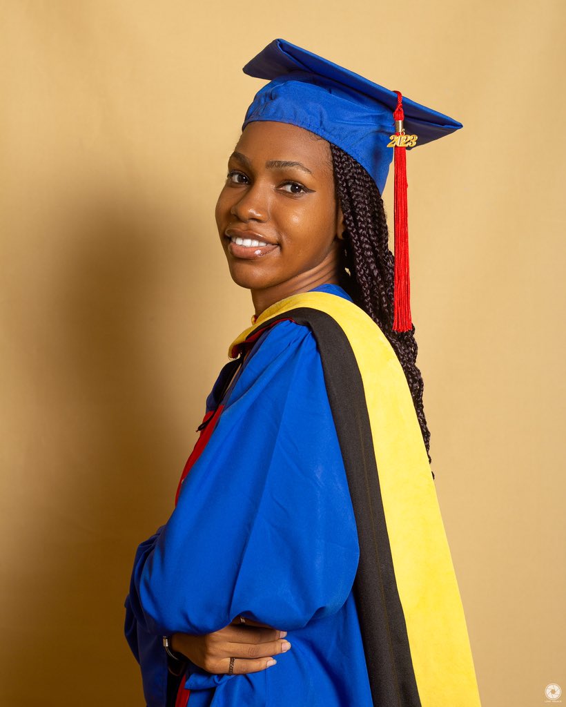 _obalari's tweet image. BSc Computer Science ✅
Assistant (1st runner up) BGS, Computer Science ✅
4.86/5.0 ✅