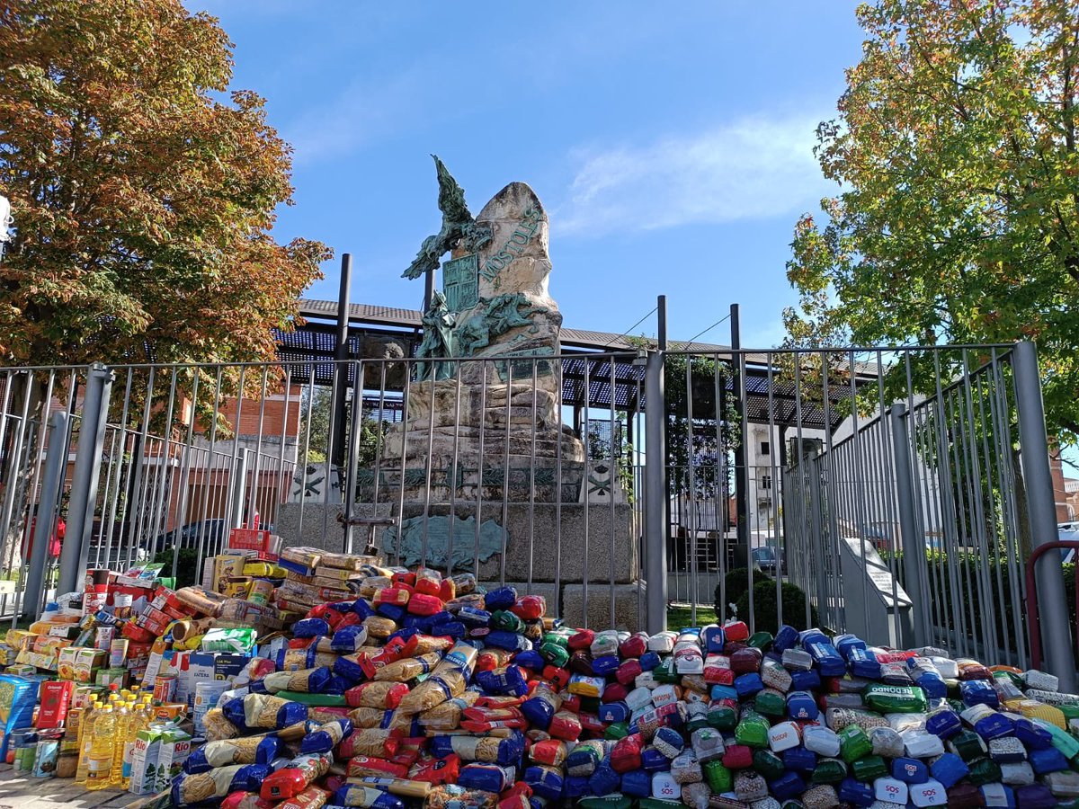 Peña los Corbatos tweet media