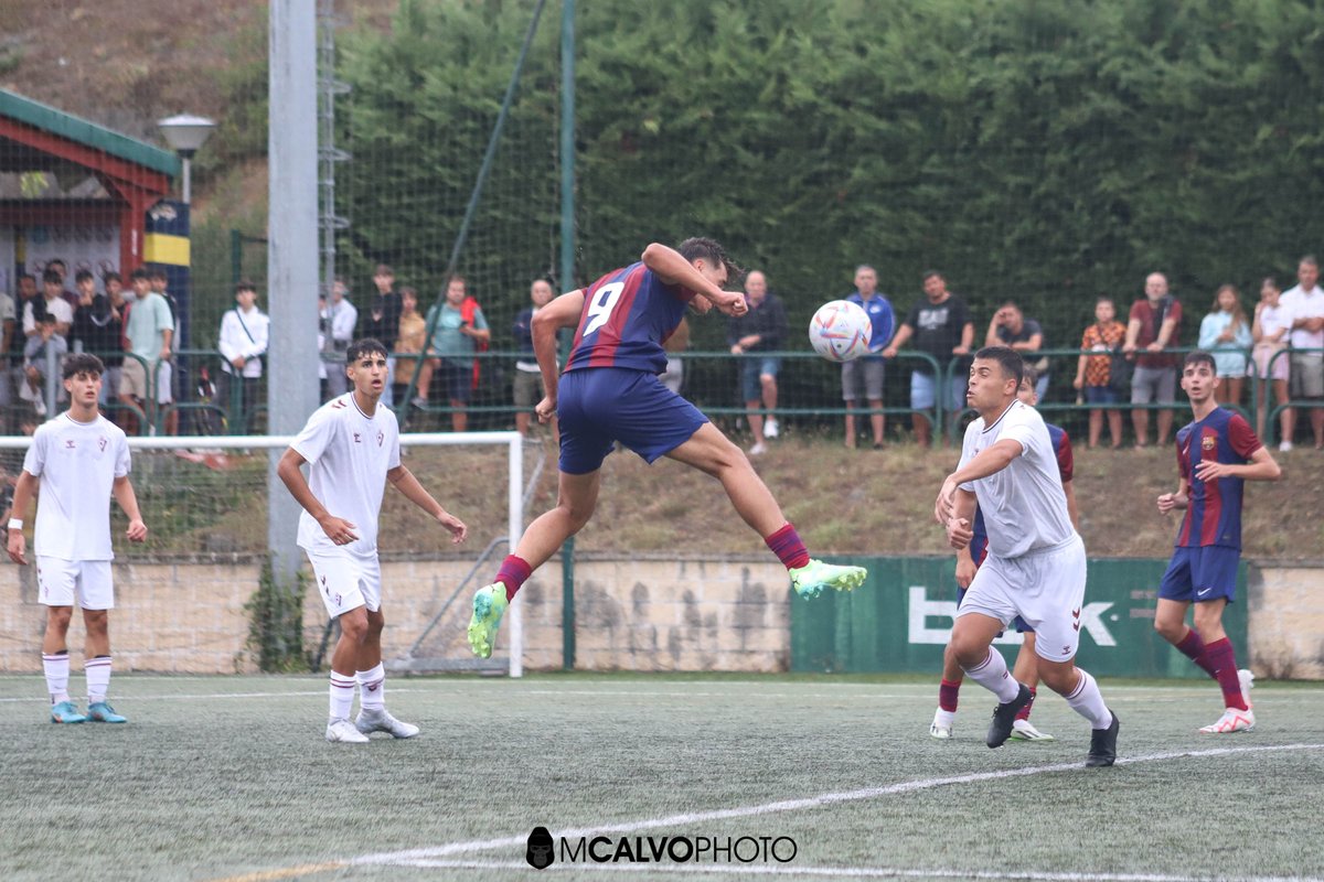 Hace un par de meses estaba por aquí marcando en un torneo de pretemporada de juveniles y hoy Marc Guiu acaba de marcar su primer gol en primera división