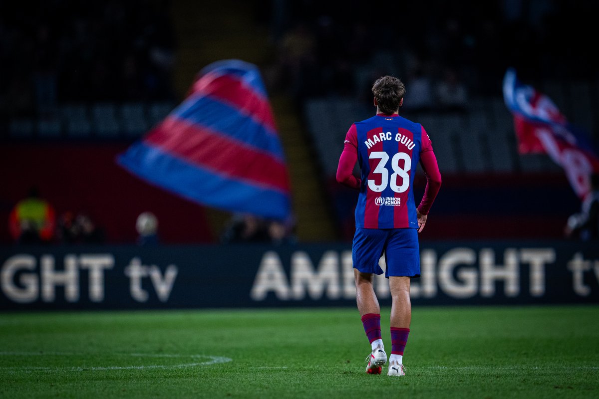 FCBarcelona_es's tweet photo. 𝑵𝒐 𝒍𝒐 𝒅𝒆𝒔𝒑𝒆𝒓𝒕𝒆́𝒊𝒔 𝒅𝒆 𝒆𝒔𝒕𝒆 𝒔𝒖𝒆𝒏̃𝒐, 𝒅𝒆𝒃𝒖𝒕 𝒚 𝒈𝒐𝒍 ✨ https://t.co/7DXBI7eSIh