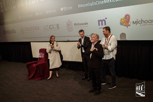 Alejandro_Ramz's tweet photo. El gran director francés Nicolas Philibert es parte del #FICM2023, al presentar su cinta ‘Sur l´Adamant’, ganadora del Oso de Oro en #Berlinale2023. Felicidades por este logro y gracias por acompañarnos en la develación de  su #butacaFICM, en @Cinepolis Morelia Centro https://t.co/W5XxA05F9h