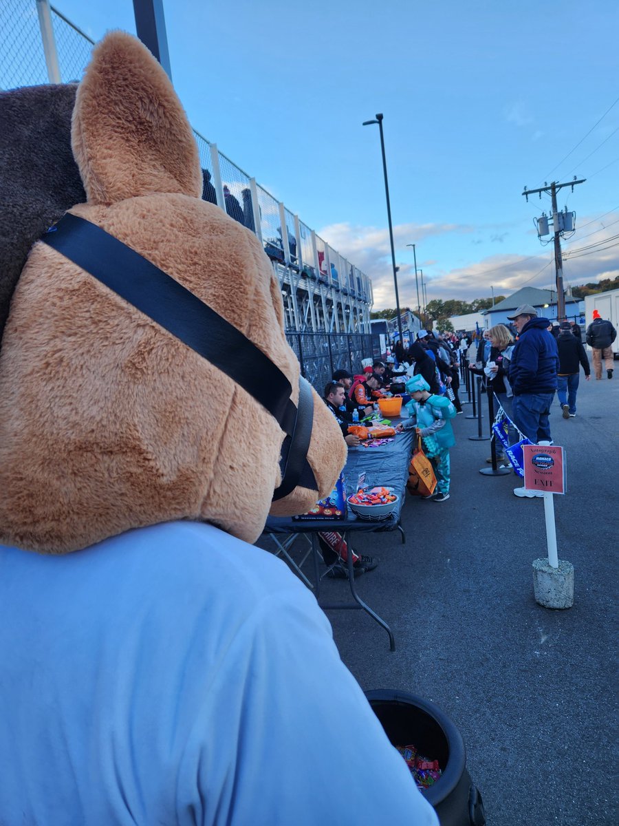 Monaco Modified Tri-Track Series tweet media