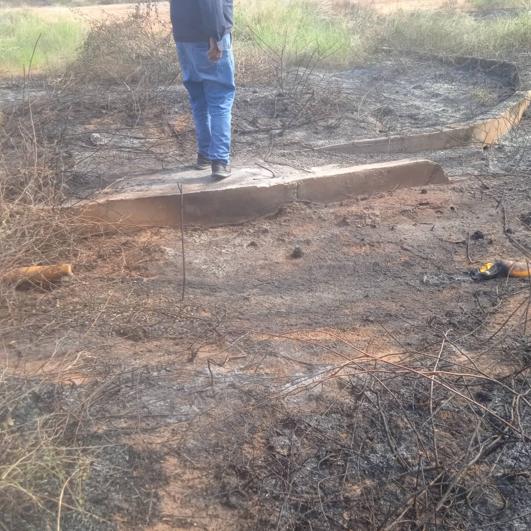 sagas_maracaibo's tweet photo. La tarde de este domingo #22DeOct el equipo de Operaciones atendio una emergencia de una gran fuga de gas que ocasionó un incendio en la zona norte, debido a este problema se verá afectado el suministro de gas en la zona desde el colegio Altamira hasta los robles. https://t.co/Bh9E23YV3s