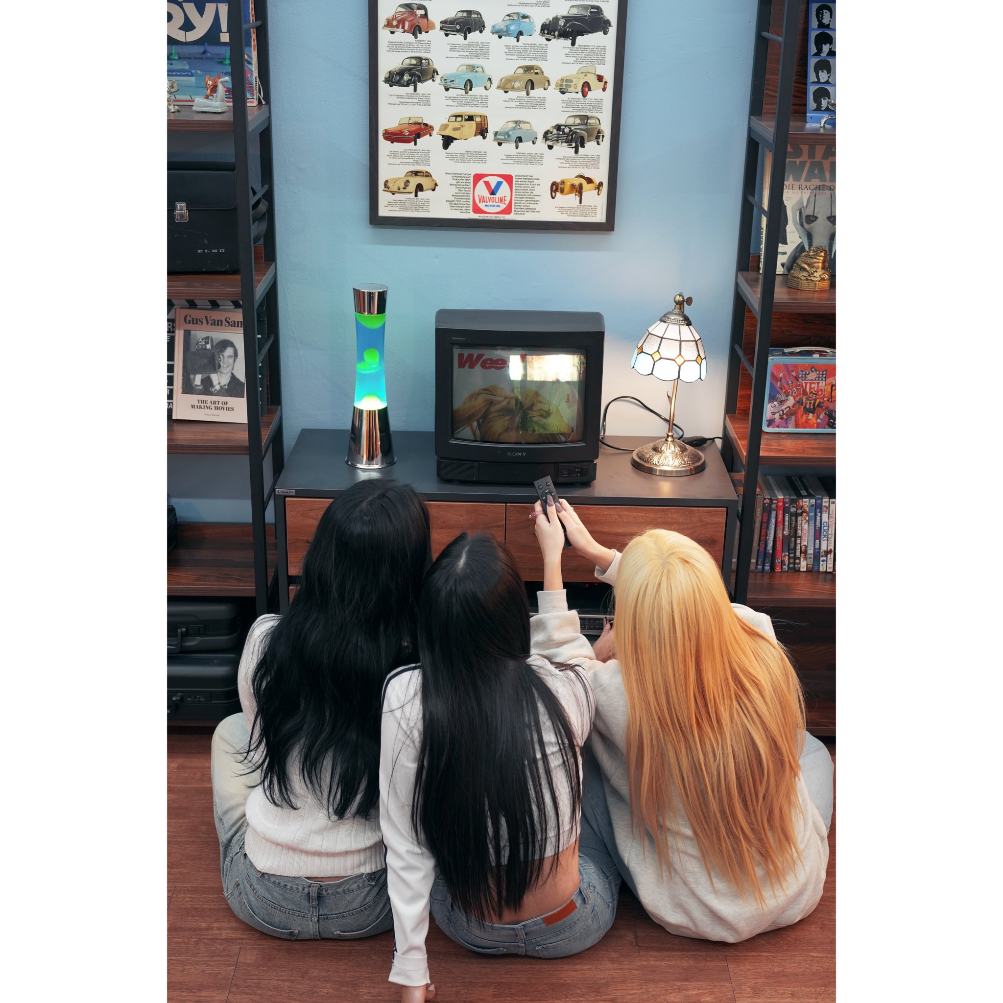 F9EqVhcaMAA0bgm?format=jpg&name=large