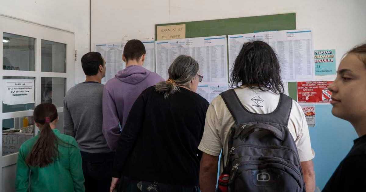 #Elecciones2023  En #Bariloche votó alrededor del 75% del padrón y comienza el recuento buff.ly/494nmft