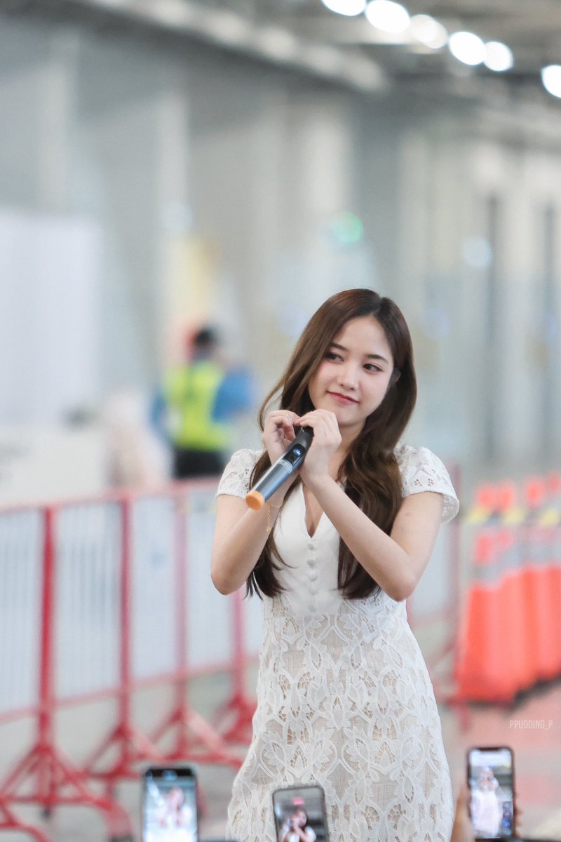 ppudding_p's tweet image. 𝙃𝙖𝙥𝙥𝙞𝙣𝙚𝙨𝙨 𝙞𝙨 𝙮𝙤𝙪~

🤍🌷

THE LOYAL PIN X ANIL PIN
#lilyhousexFreenBecky 
#srchafreen