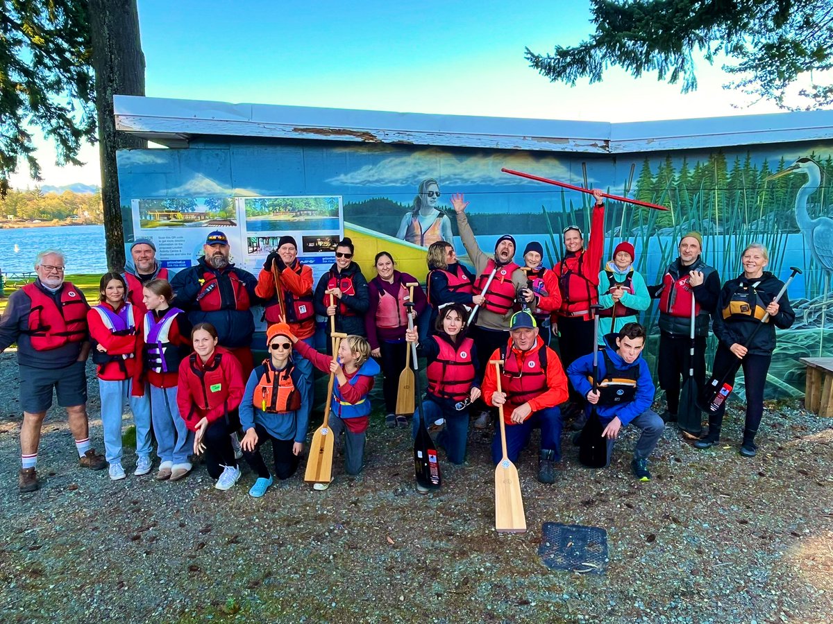 CHEK_News's tweet photo. Quick paddle pit stop in Nanaimo en route to Campbell River to kick off the road show tomorrow night! #WeLoveThisPlace https://t.co/AgD0FKpsiL