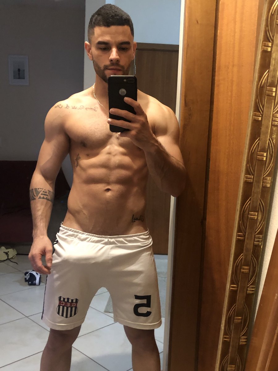Daniel tweet media