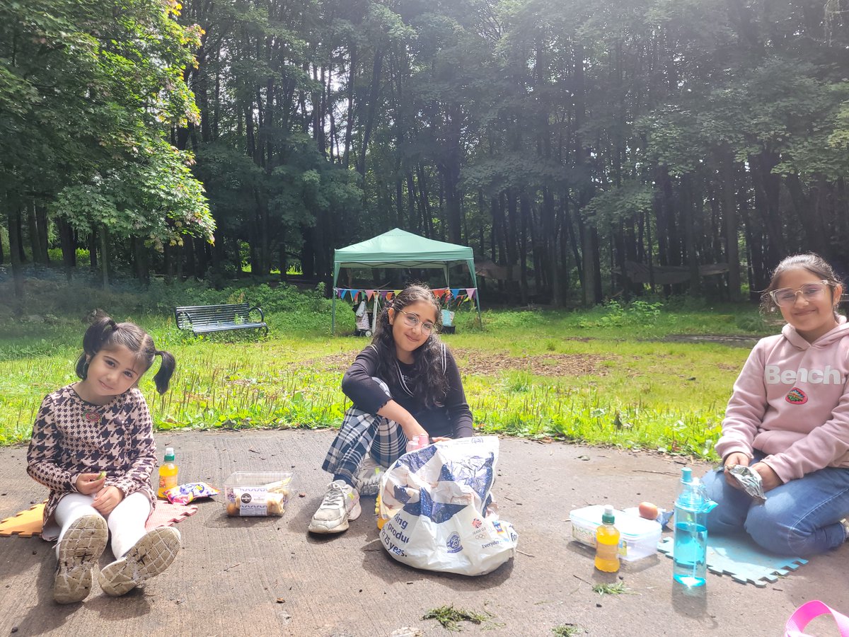 WoodlandWakeup's tweet photo. 🍄🌈🌳🌿🌞

Some of our favourite photos from our New Scots kids’ camp…27th July 2023.

Fun, friends and nature! 🤩🌞🌳

#kidsinnature #ForestSchoolAdventures #NatureExploration #OutdoorEducation #LearningInAction #ThrowbackSummer #FriendsAndFun https://t.co/HJpgonnAW8