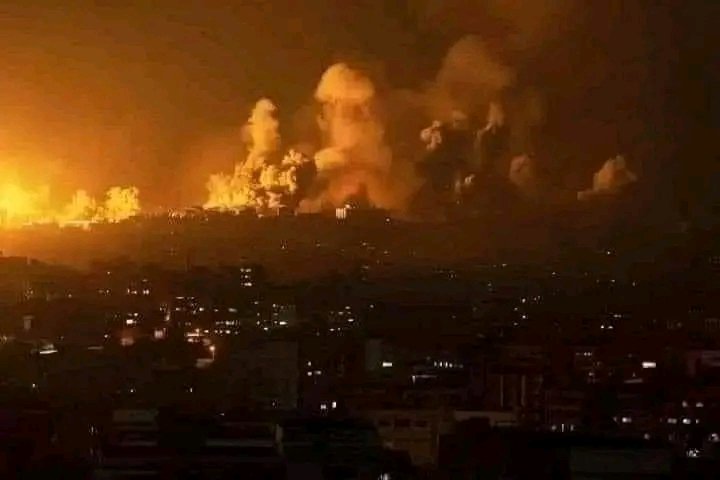 NesmaJa97's tweet photo. A very difficult and violent night for Gaza

Intensify your prayers 🙏

#GazaUnderAttack https://t.co/c7HBsxVBCw