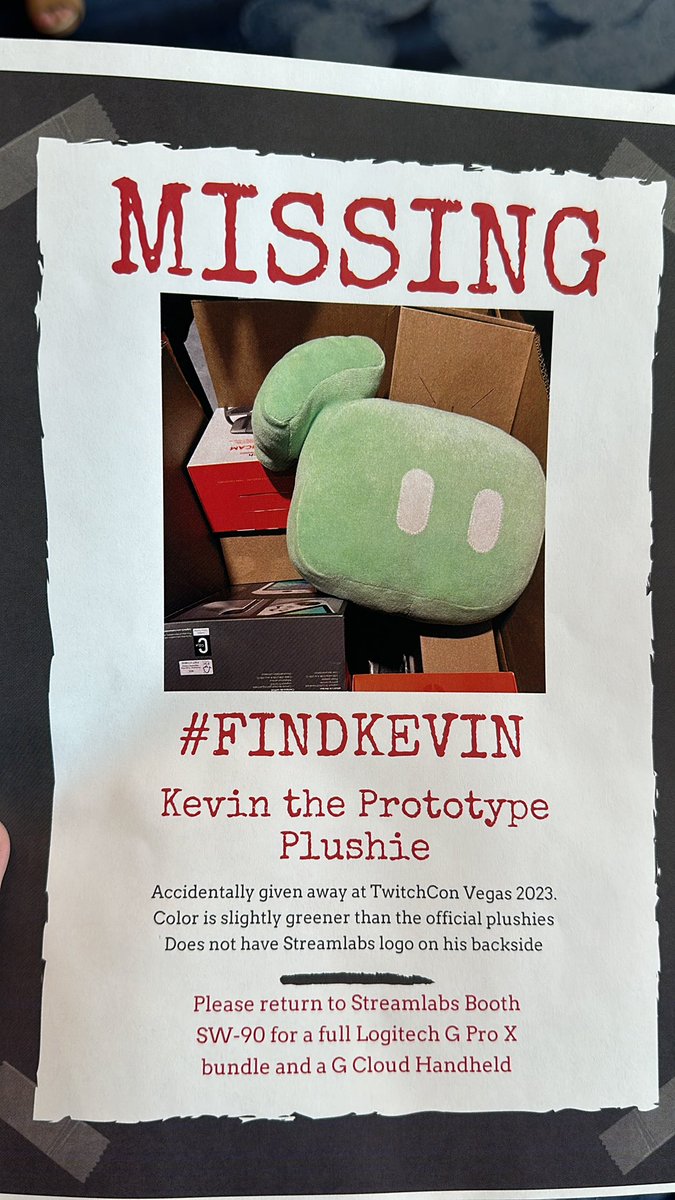 bimboetteMP3's tweet photo. HELP FIND KEVIN @ #TwitchCon #FindKevin there was a genuine mistake and he was given out on accident 🥲 https://t.co/hnOmw4AMfH