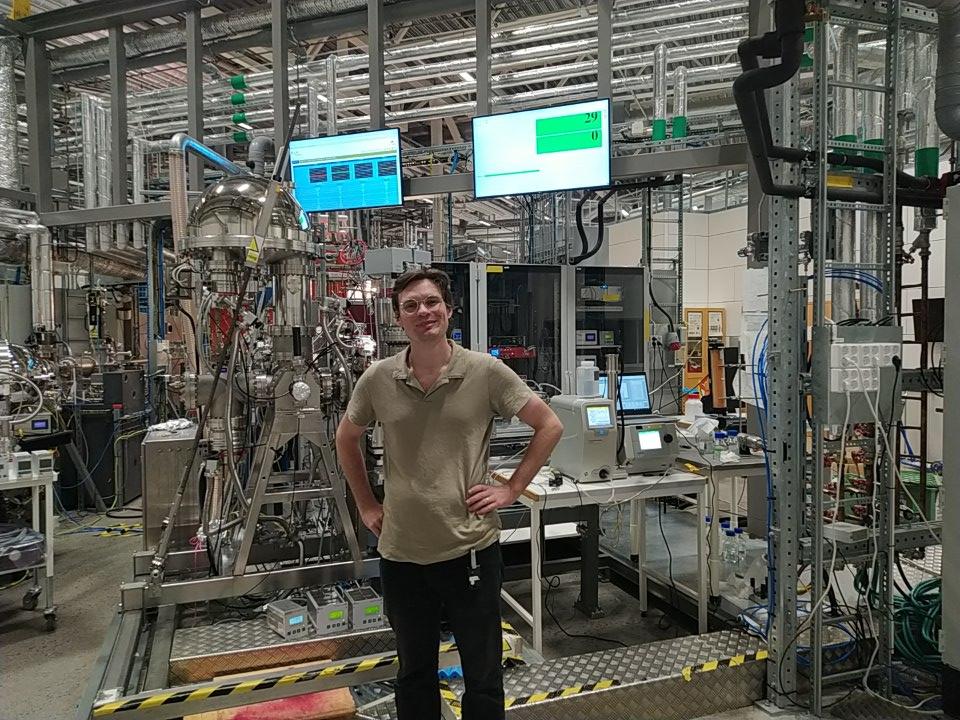 Atmos_Research's tweet photo. @Atmos_Research
Last week, we achieved a major milestone by successfully completing our collaborative experiment on aerosol lens systems with the research team from MAXIV. 🌍 Exciting times for science and teamwork! 📷 #ATMOS #CollaborativeResearch #AerosolLens #MAXIV https://t.co/OHR920hhun