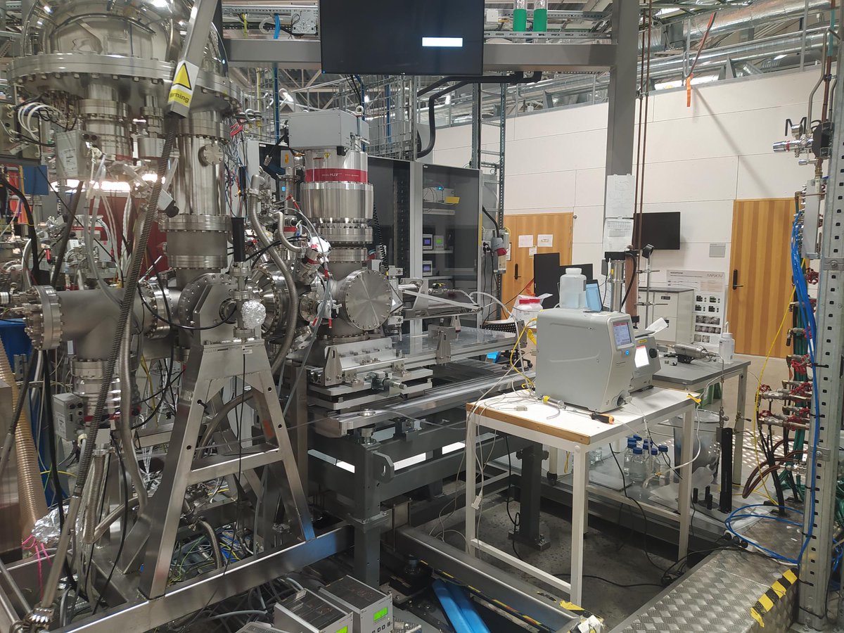 Atmos_Research's tweet photo. @Atmos_Research
Last week, we achieved a major milestone by successfully completing our collaborative experiment on aerosol lens systems with the research team from MAXIV. 🌍 Exciting times for science and teamwork! 📷 #ATMOS #CollaborativeResearch #AerosolLens #MAXIV https://t.co/OHR920hhun