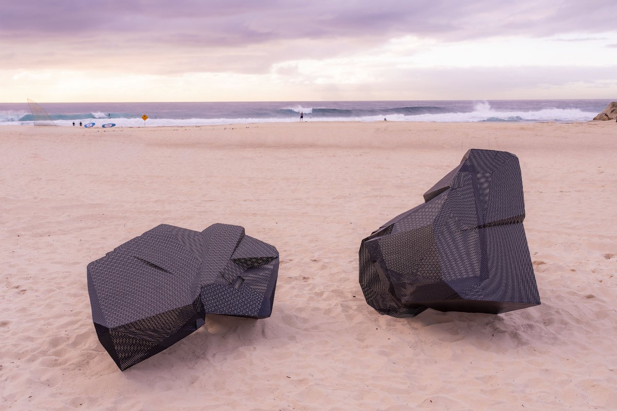 In memory of Neil Balnaves AO, The Balnaves Foundation pledged $25,000 with The Neil Balnaves AO 25th Anniversary Prize, awarded to Masayuki Sugiyama, presented by Chris Minns MP, Premier of NSW at the media launch opening of Sculpture by the Sea, Bondi 2023.