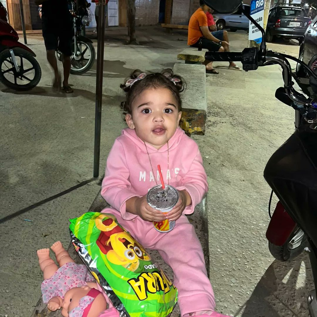 FILHAODERLG's tweet photo. Eu só sei te amar mais e mais, e isso me faz feliz,❤️ https://t.co/YfqCm5wNnc