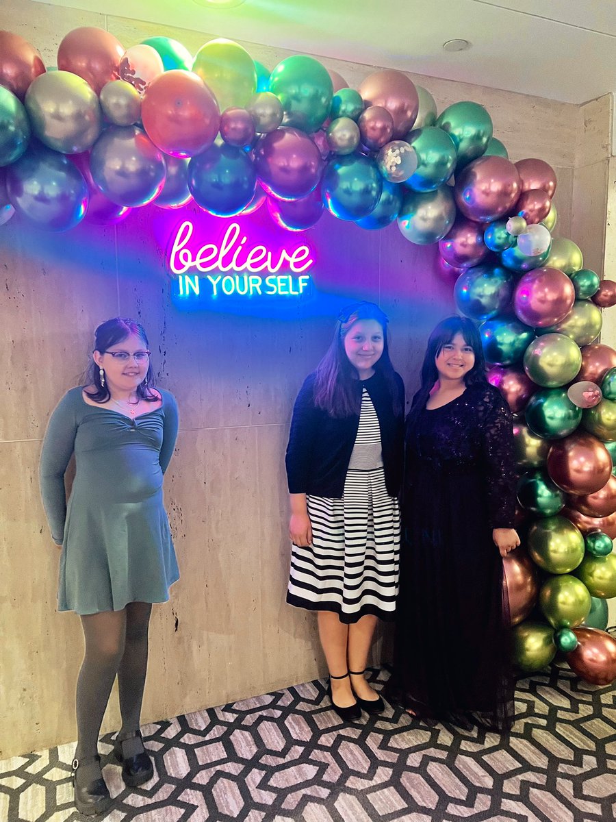 Carrillo ES Wraparound tweet media