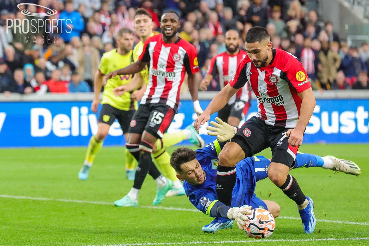 Toyin Oshodi tweet media