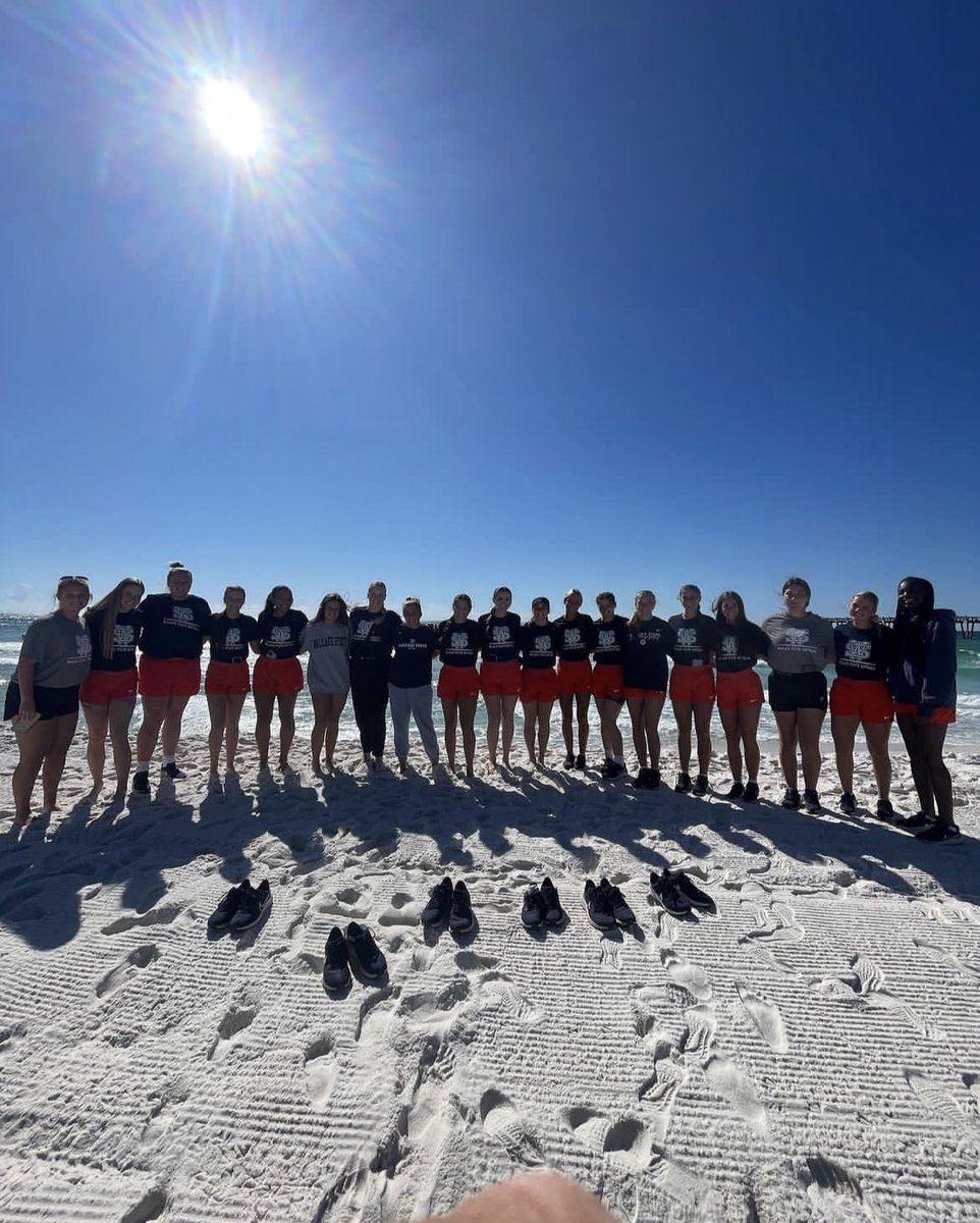 Last Friday <a href="/WallaceStSB/">Wallace State Softball</a> took a trip to University of West Florida and made a pit stop before at the beach!! I had 2 singles, a double &amp; my first colligate GRANDSLAM!! Ended with a 9-6 W &amp; 6RBIs!! We also played Gulf Coast today and I went 3/4 with 2 doubles &amp; a single! 🦁