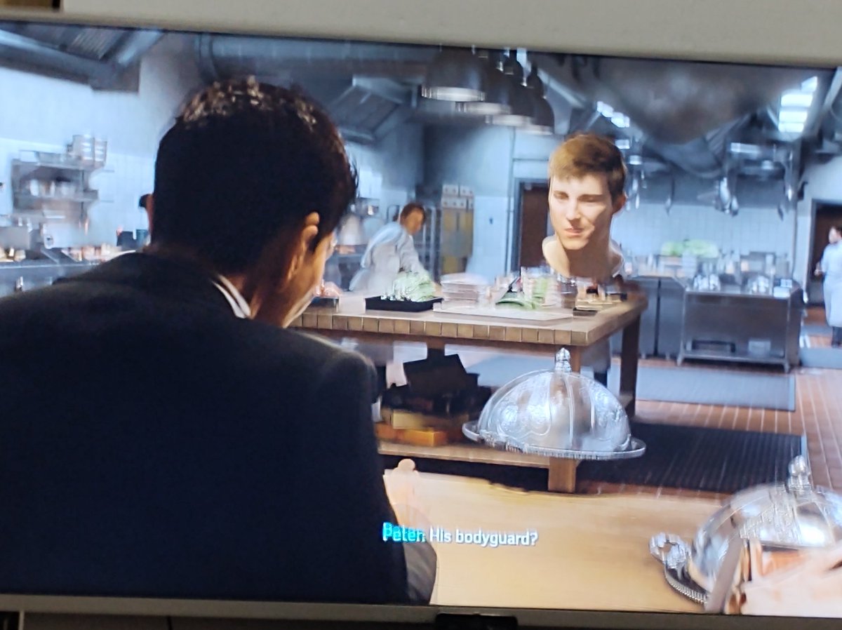 Rukha's tweet photo. @insomniacgames Dodge this? Loving the game but this Peter Parker suit is kinda weird https://t.co/0mgq8StbMu