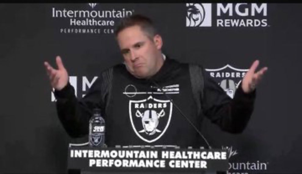 bobbyv25's tweet photo. Raiders to do list.
1. Fire Josh McDaniels when the plane lands.
2. Cut Marcus Peters on Monday
3. Mercifully trade Davante Adams
4. Start Aiden OConnell 
5. Play Hunter Renfrow
6. Put a firecracker up Tyree Wilson’s ***
7. Clean house in the coaching staff after game 17. https://t.co/yqsfyViAux