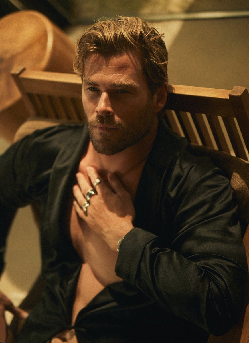 The god of everything @THOR_HellBeast