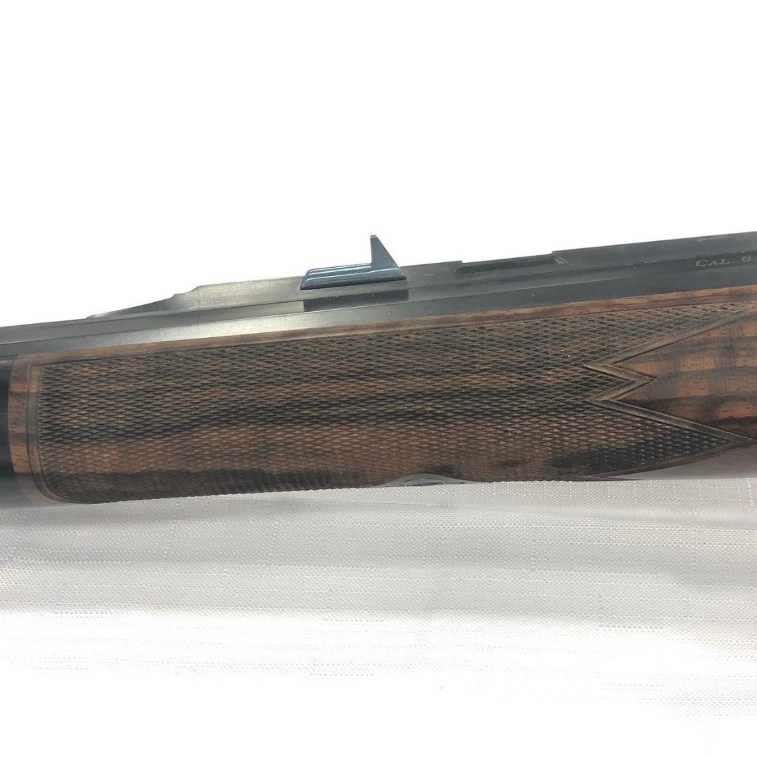UllmanPrecision's tweet photo. It's Monday! Make something worth looking at!🔥🔥
This week's share is from the bench of Steven Dodd! Steven checkered this beautiful Hagn and showcased it at the 2020 ACGG show.🤩🤩
#Hagn #Checkering #custom #customcheckering #woodworking #artisan #ACGG #ullmanprecision https://t.co/QaCScUV6WC