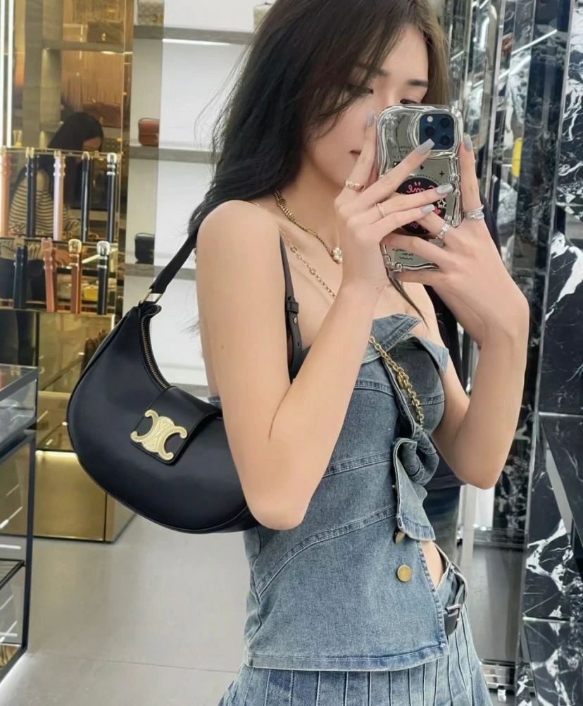 replicabags tweet media