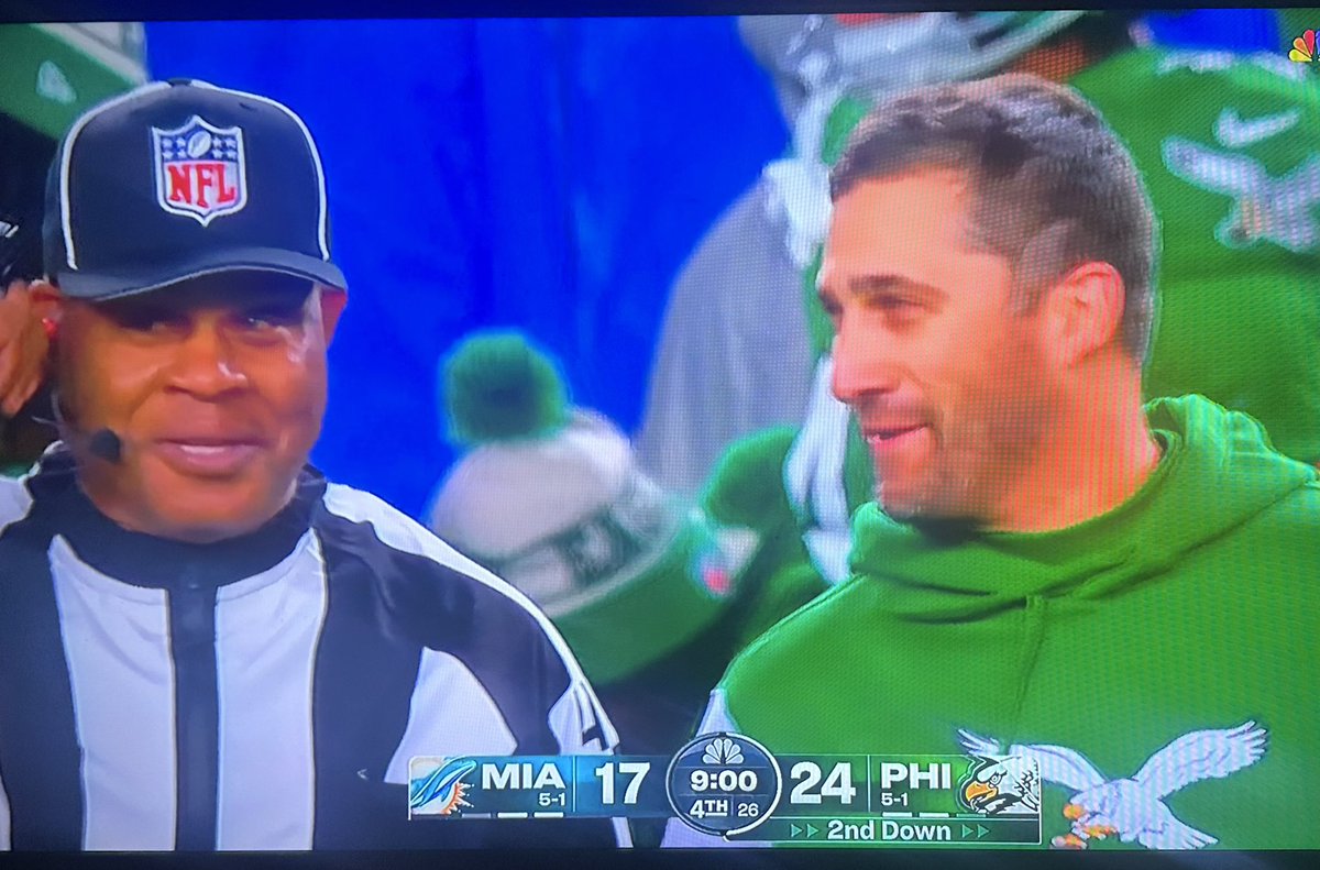 sunagod76's tweet photo. See me after the game for your check Pal! @JoeRobbie_ @ian693 @B_Shousejr https://t.co/qb3YPe7HFK