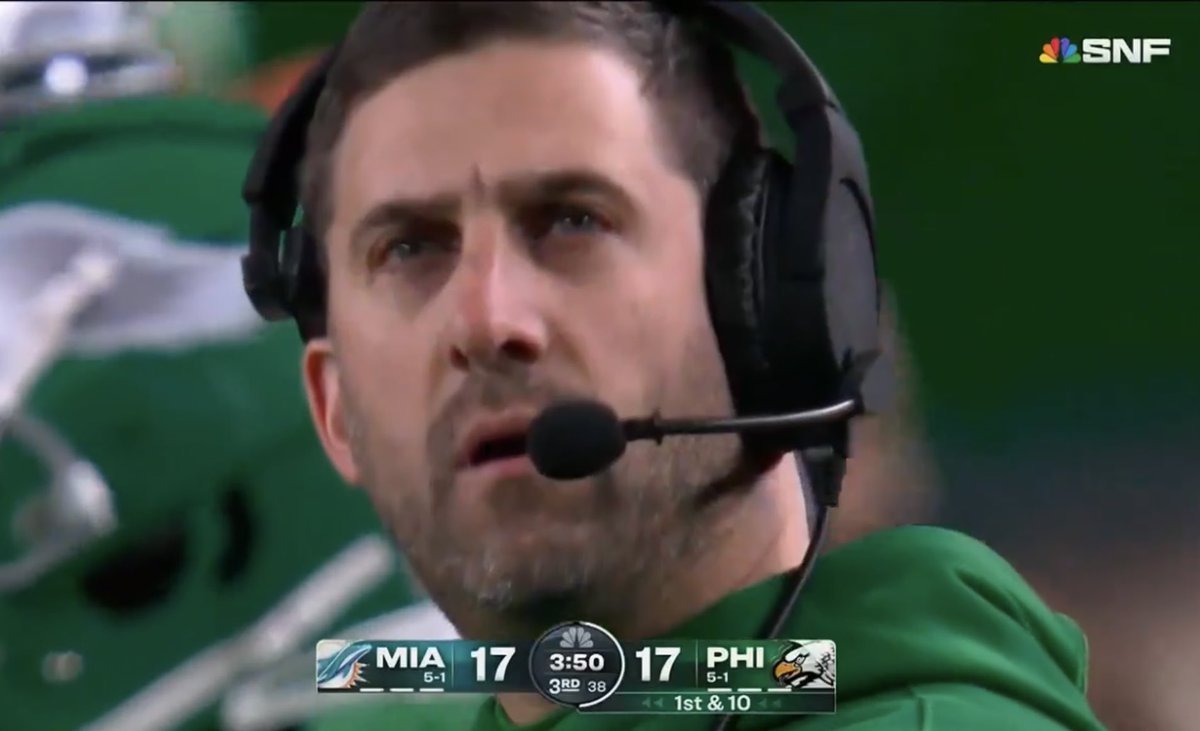 Ben_Jones88's tweet photo. The stages of watching my favorite football team, the Philadelphia Eagles. https://t.co/up1vajkmfC