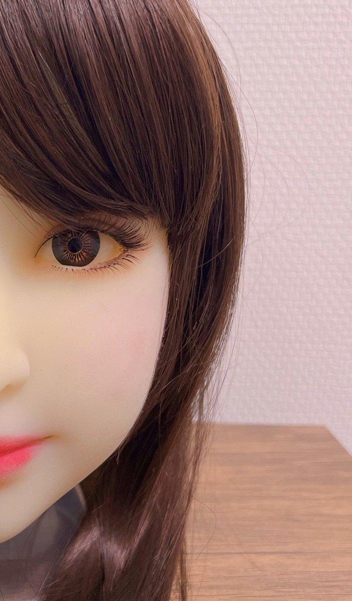 LBbyNLD's tweet photo. 元のお顔になるべく寄せたメイク💄 https://t.co/Uf2yRSBI5i