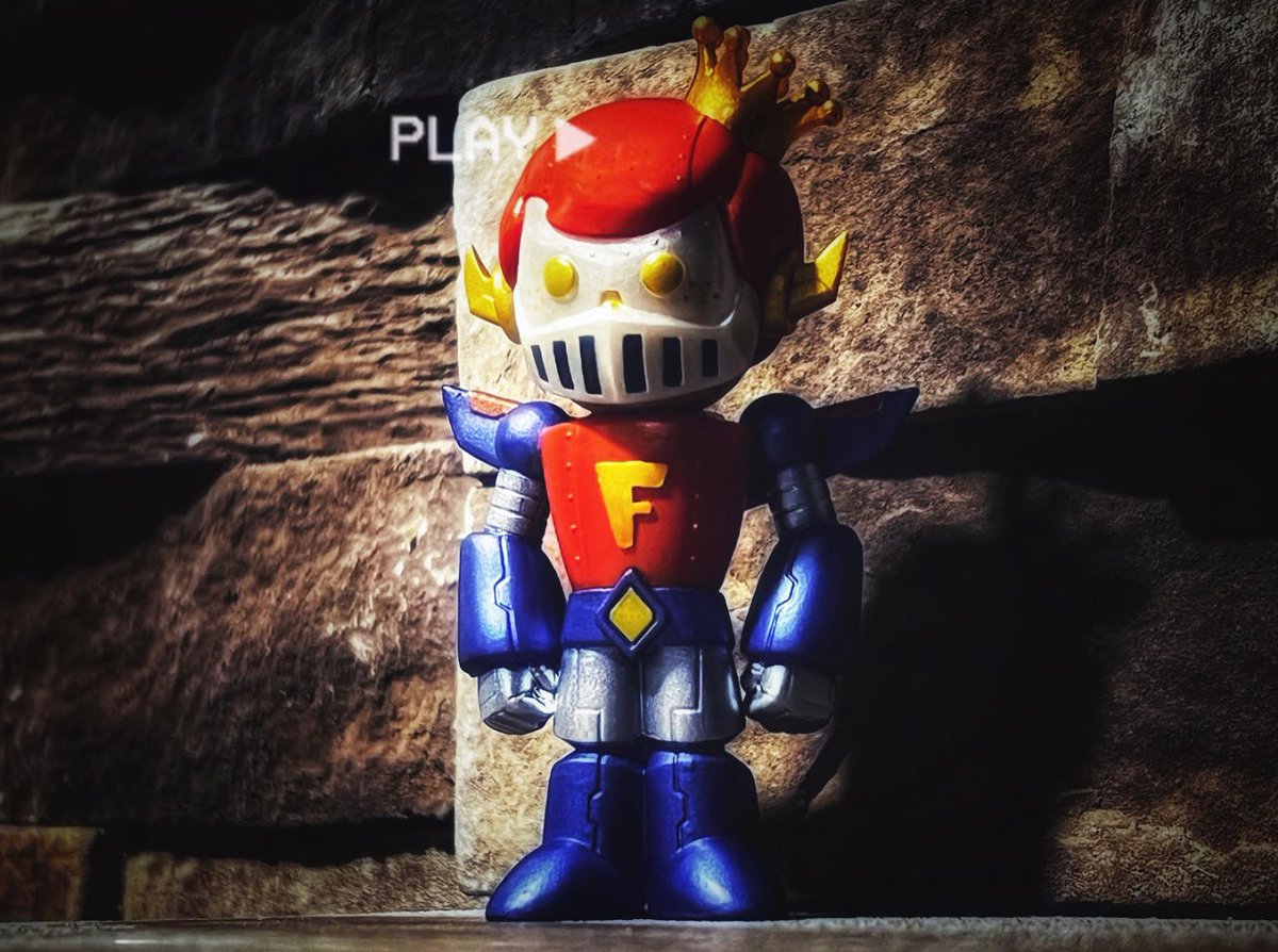 RobbyRed5130sox's tweet photo. It’s Sunday night movie night and we are going with Mecha Freddy. Such an awesome piece to have in my rewind set.

#FreddyFunko #BlockbusterRewind #Funko #OriginalFunko https://t.co/MsheMQWNzt